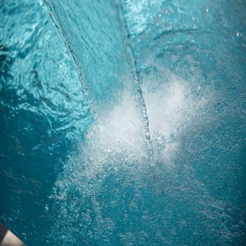 SFrings_Poolbau_warendorf_Artikelbild_Ausstattung-Duschen_1920x1440