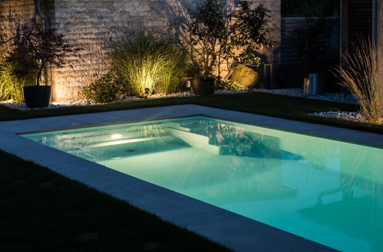 Frings_Poolbau_Poolbeleuchtung