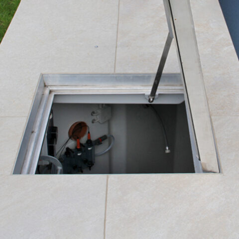 Frings_Poolbau_warendorf_Artikelbild_Ausstattung_Schacht_klappe_1000x1000