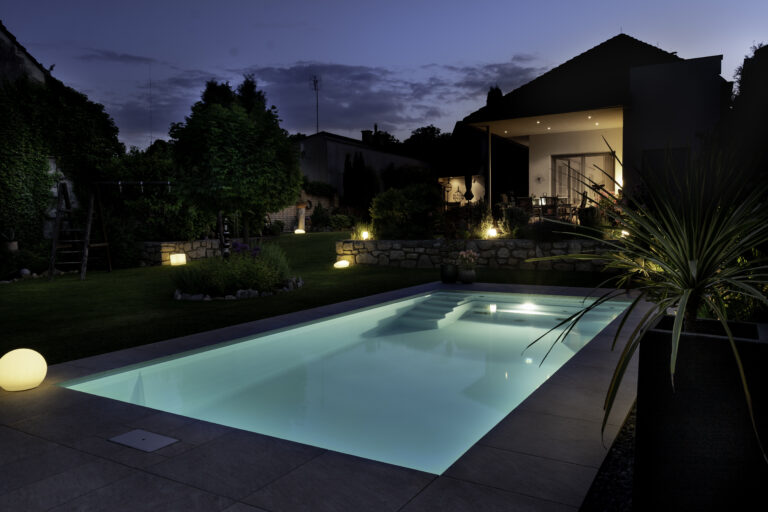 Frings_Poolbau_Poolbeleuchtung