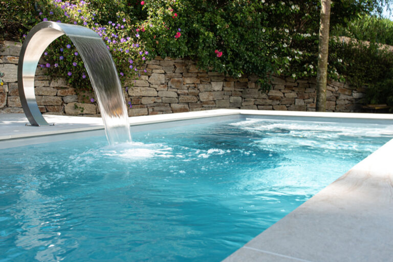 Poolbau_Frings_Blog_Poolfarbe_2